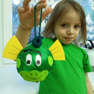 "Весёлый дракон"