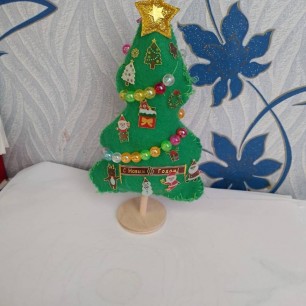 Ёлочка из фетра