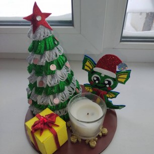 Подсвечник С Дракошей