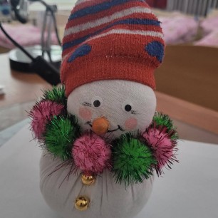 Малышок снеговичок