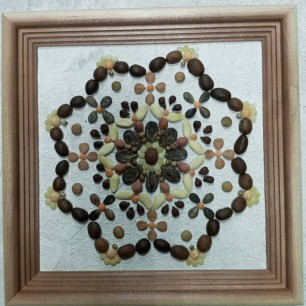 Мандала из семян