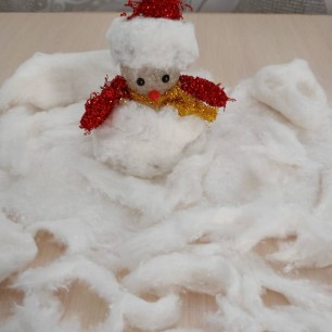 Мой друг - Снеговичок.
