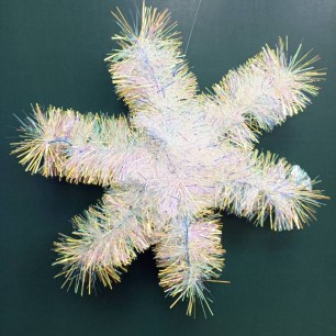 Пушистая снежинка