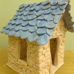 Домик из соленого теста