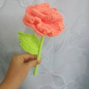 Роза в подарок