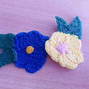 Брошь для мамы