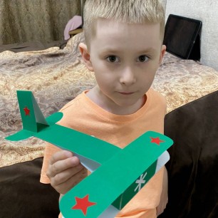 Военный самолёт