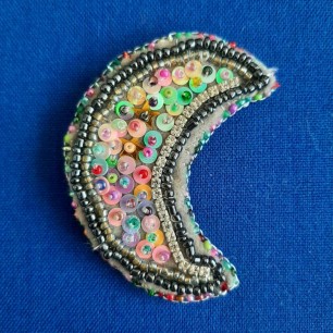 брошь "Месяц ясный"