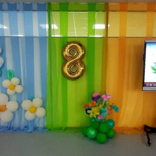 "Фотозона к 8 марта"