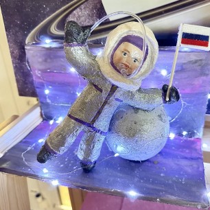 Первый в космосе