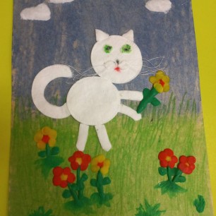 Котик на прогулке