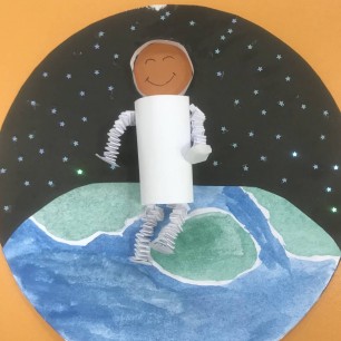 В открытом космосе