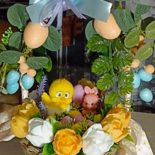 В ожидании светлого праздника.