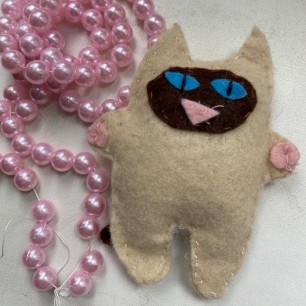 Котёнок Гав