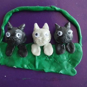 Котята в корзине