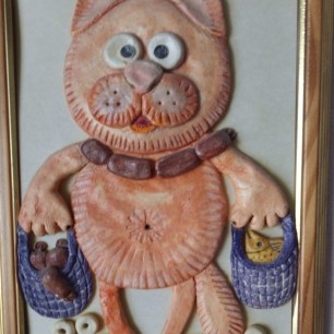 Очень хозяйственный кот!