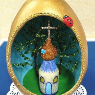 "Пасха пахнет миром"