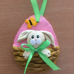 "Пасхальное яичко"(керамическая масса, акрил)