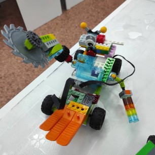 Боевой робот