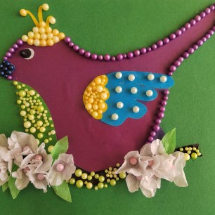 "Райская птичка на ветке сакуры"