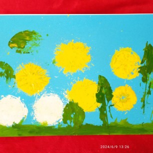 Полянка одуванчиков