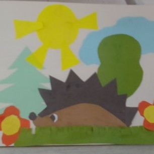 Ёжик на полянке