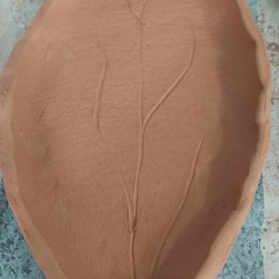 Блюдо в форме листочка