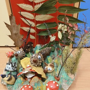 "Дикие животные встречают осень"