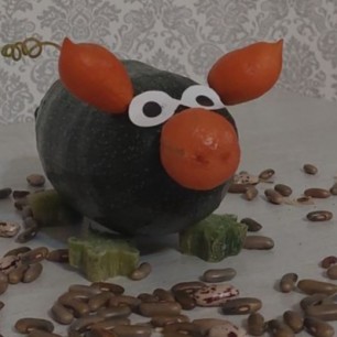 Весёлый поросенок