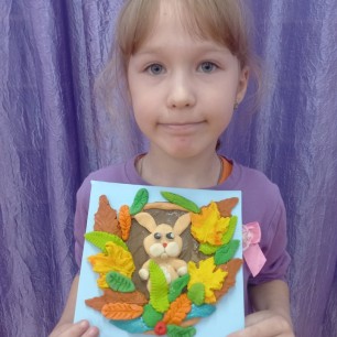 "Заяц в осеннем лесу"