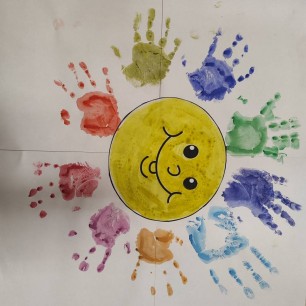 Разноцветные ладошки