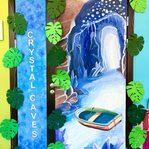 "Кристальные пещеры"