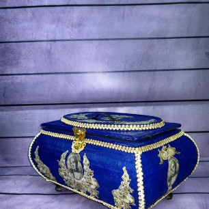 "Шкатулка"