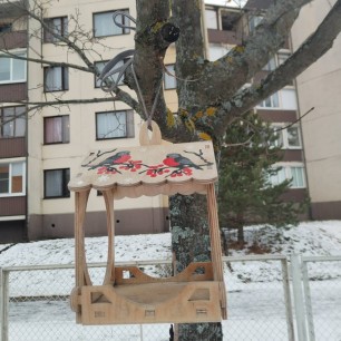 Кормушка для птиц