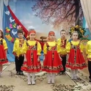 песня "Моя Россия" слова Н. Соловьева, музыка Г. Струве