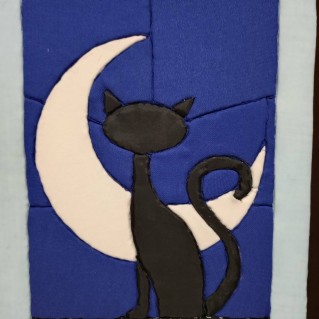 "Сидит кошка на окошке"