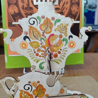 ""Золотая хохлома-традиционные узоры России "