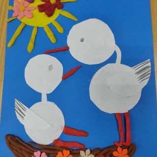 "Семейка аистов"