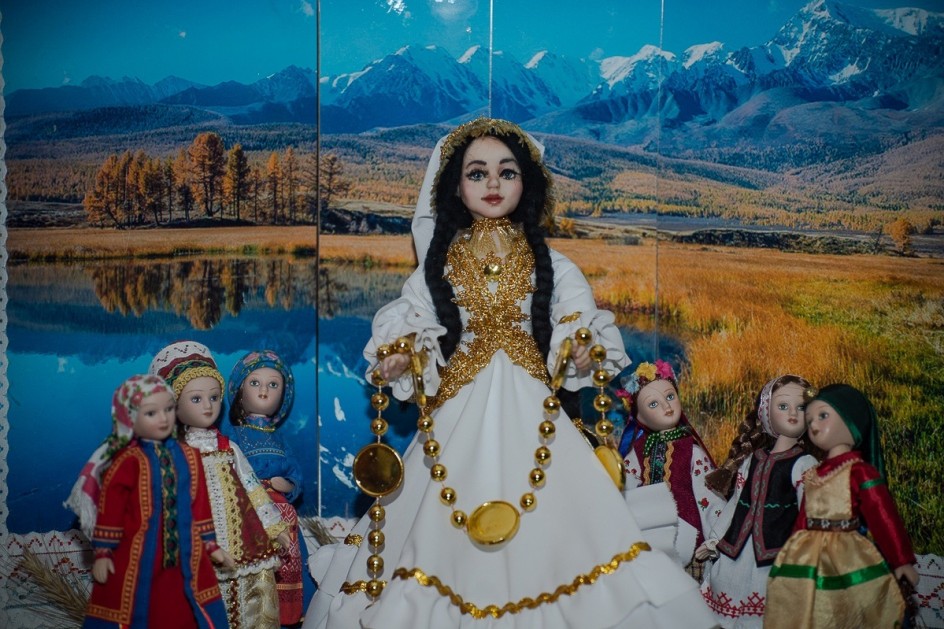 Кукла своими руками
