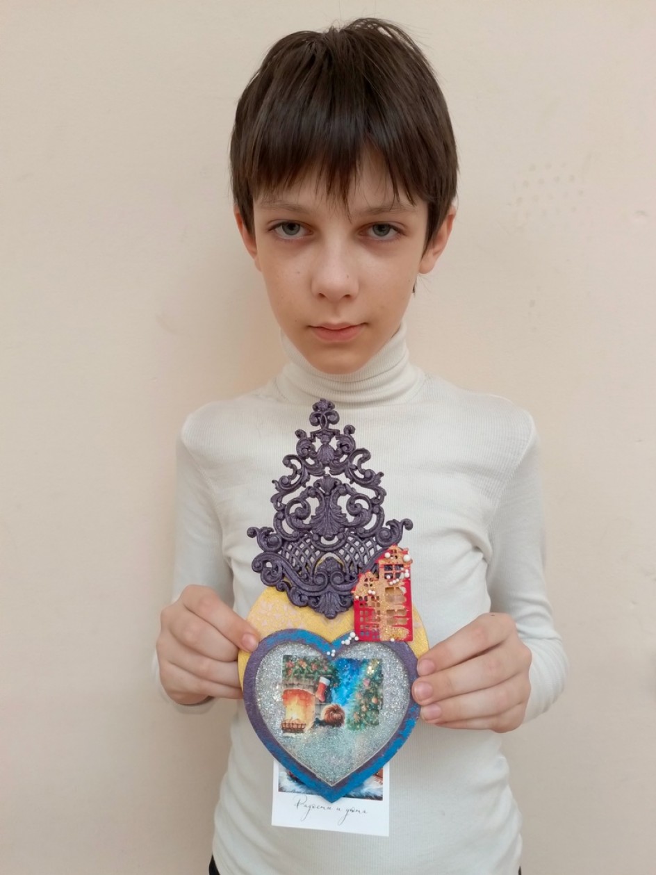 Новогодняя игрушка