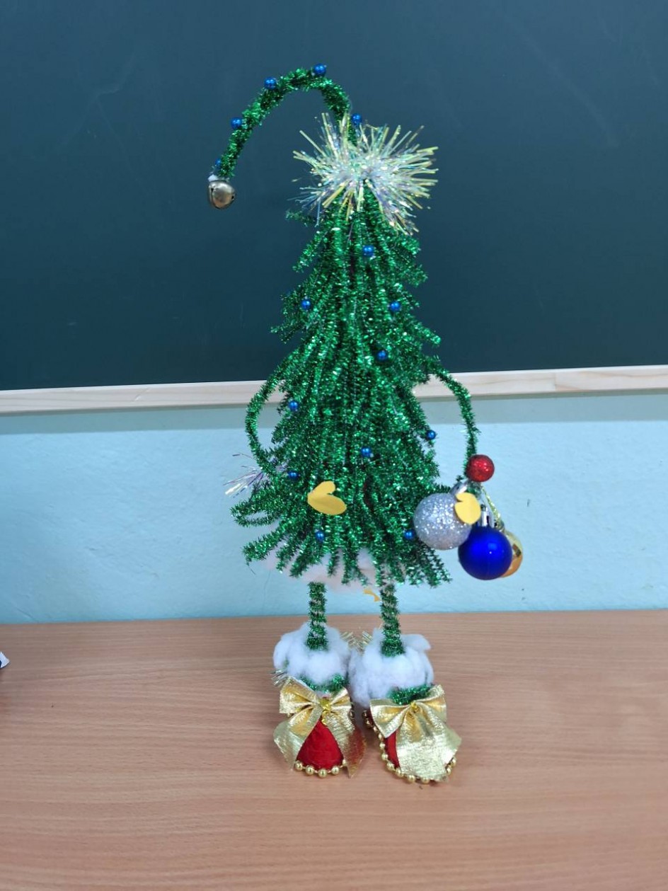 Елочка красавица