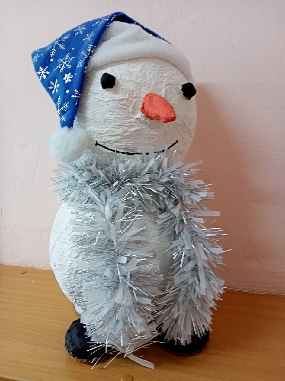 "Новогодний снеговик"