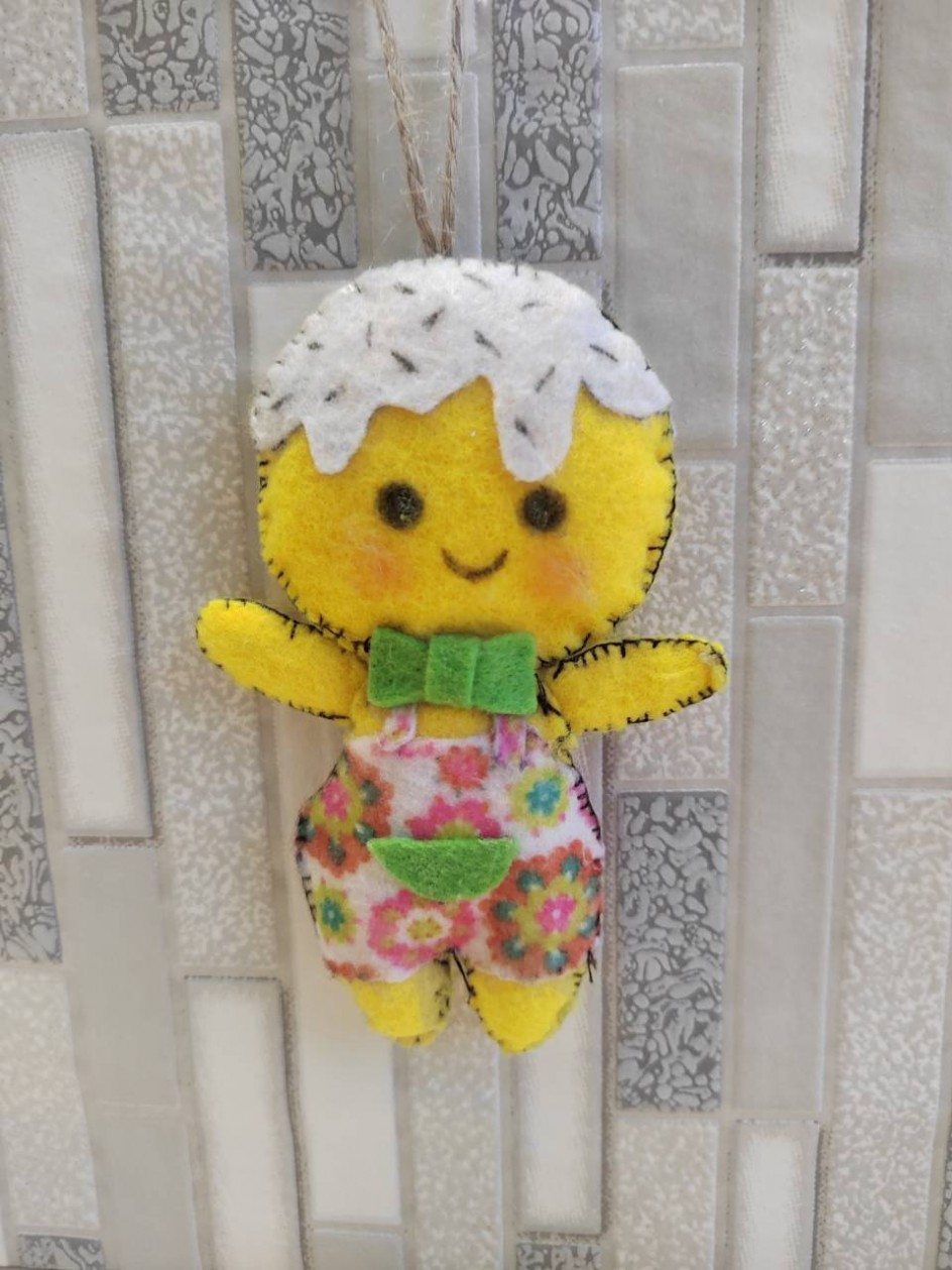 Елочная игрушка "Весёлый человечек"