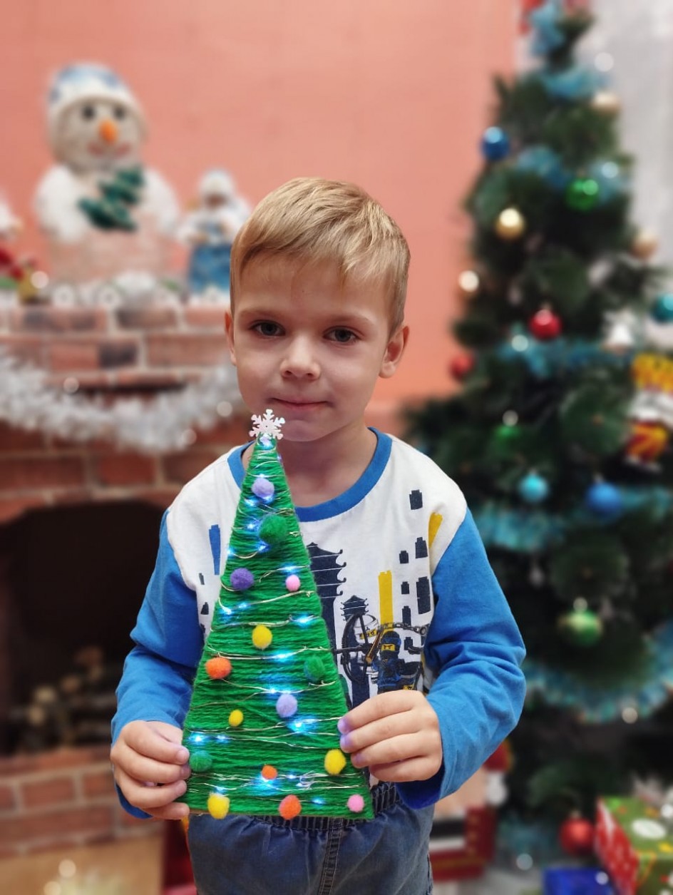 Елочка красавица
