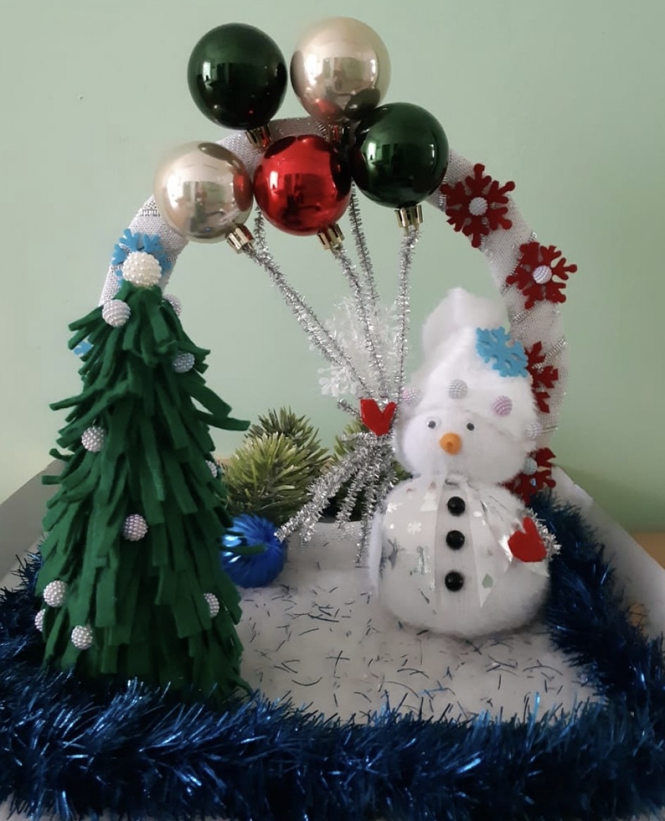 Снеговик спешит на праздник