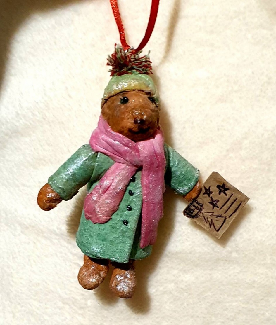 Новогодняя игрушка "Мишка"