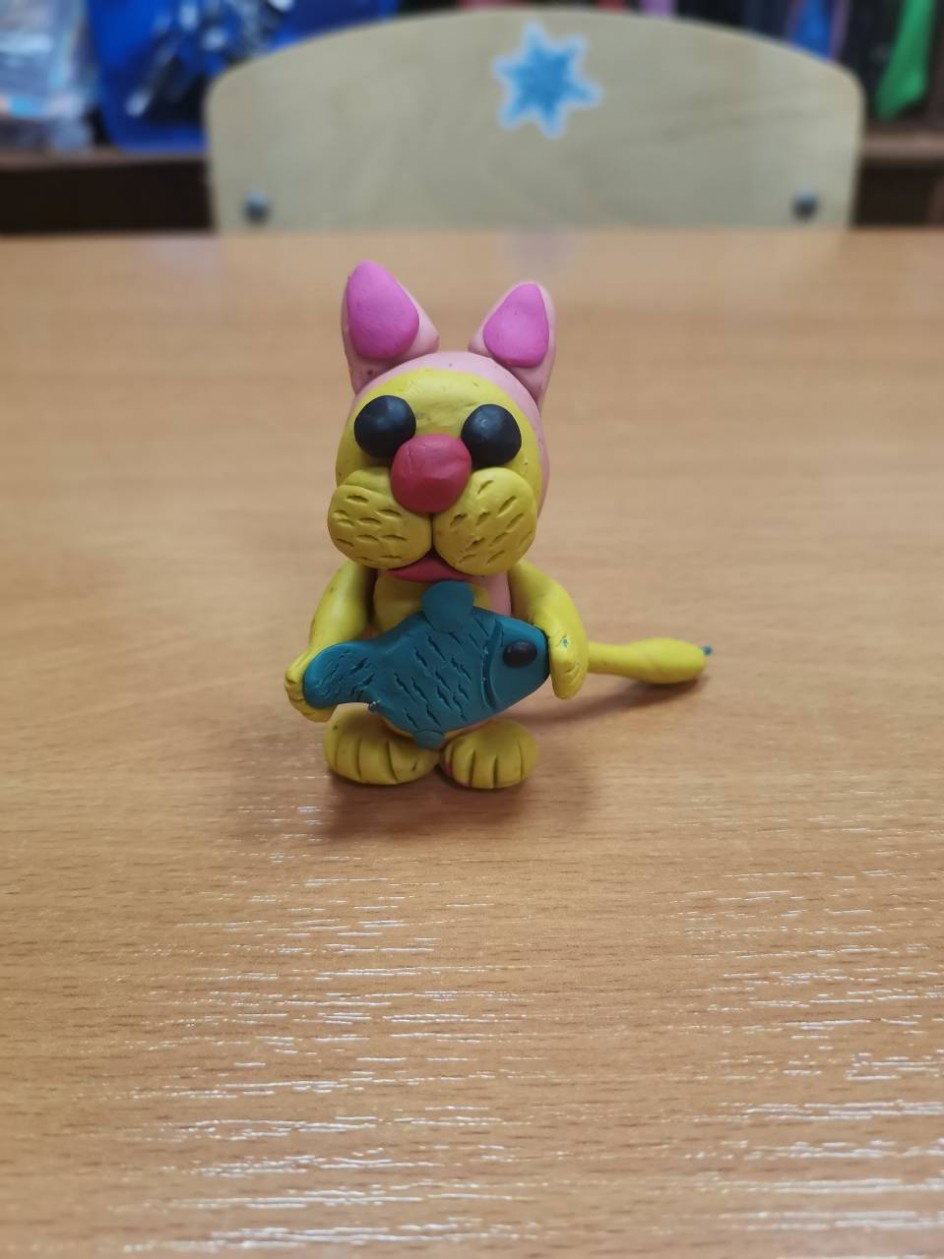 Кот из пластилина