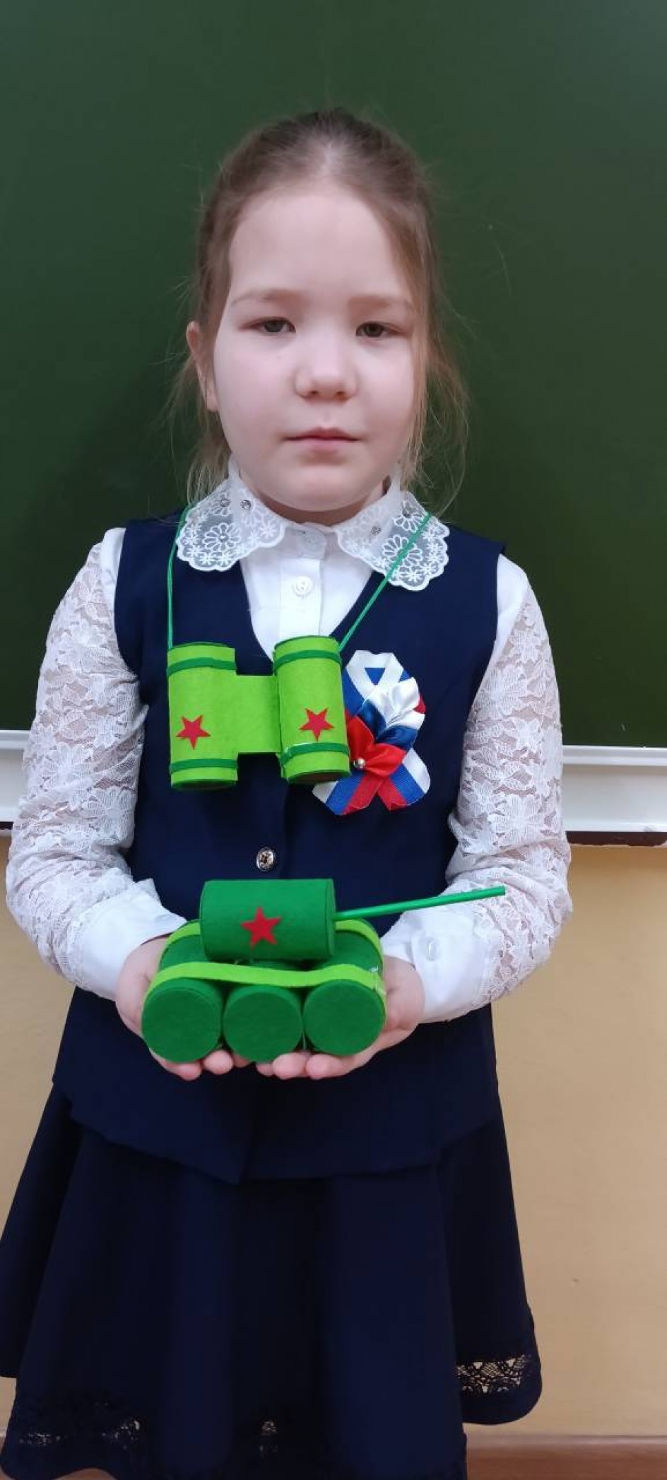 "К защите Родины готова!"