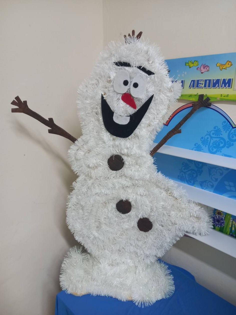 Снеговик Олов