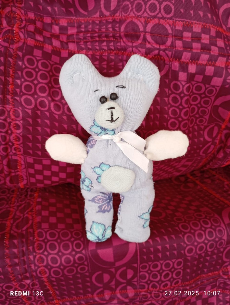 Елочная игрушка "Медвежонок"